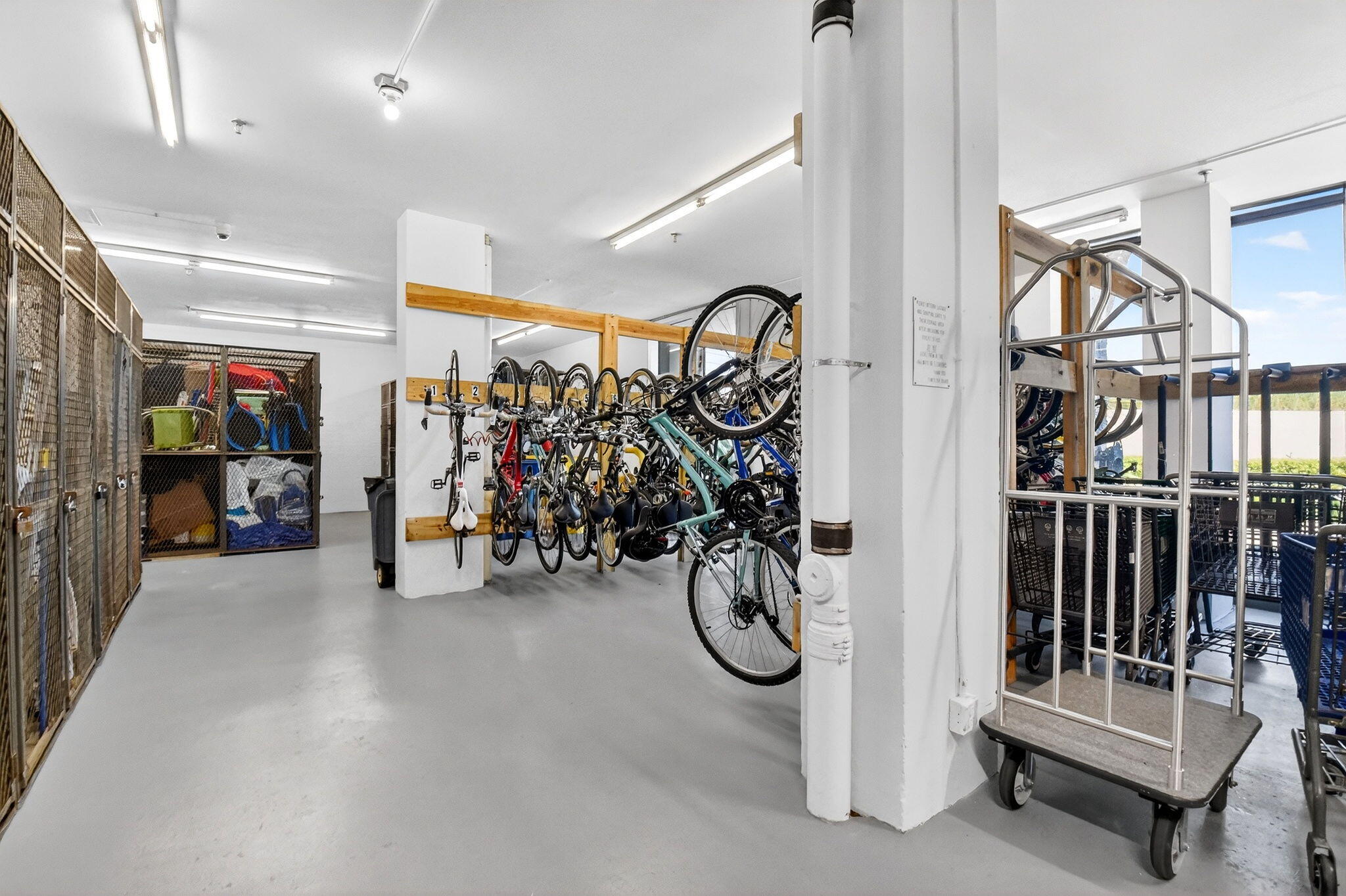 WATER GLADES CONDO - Residential