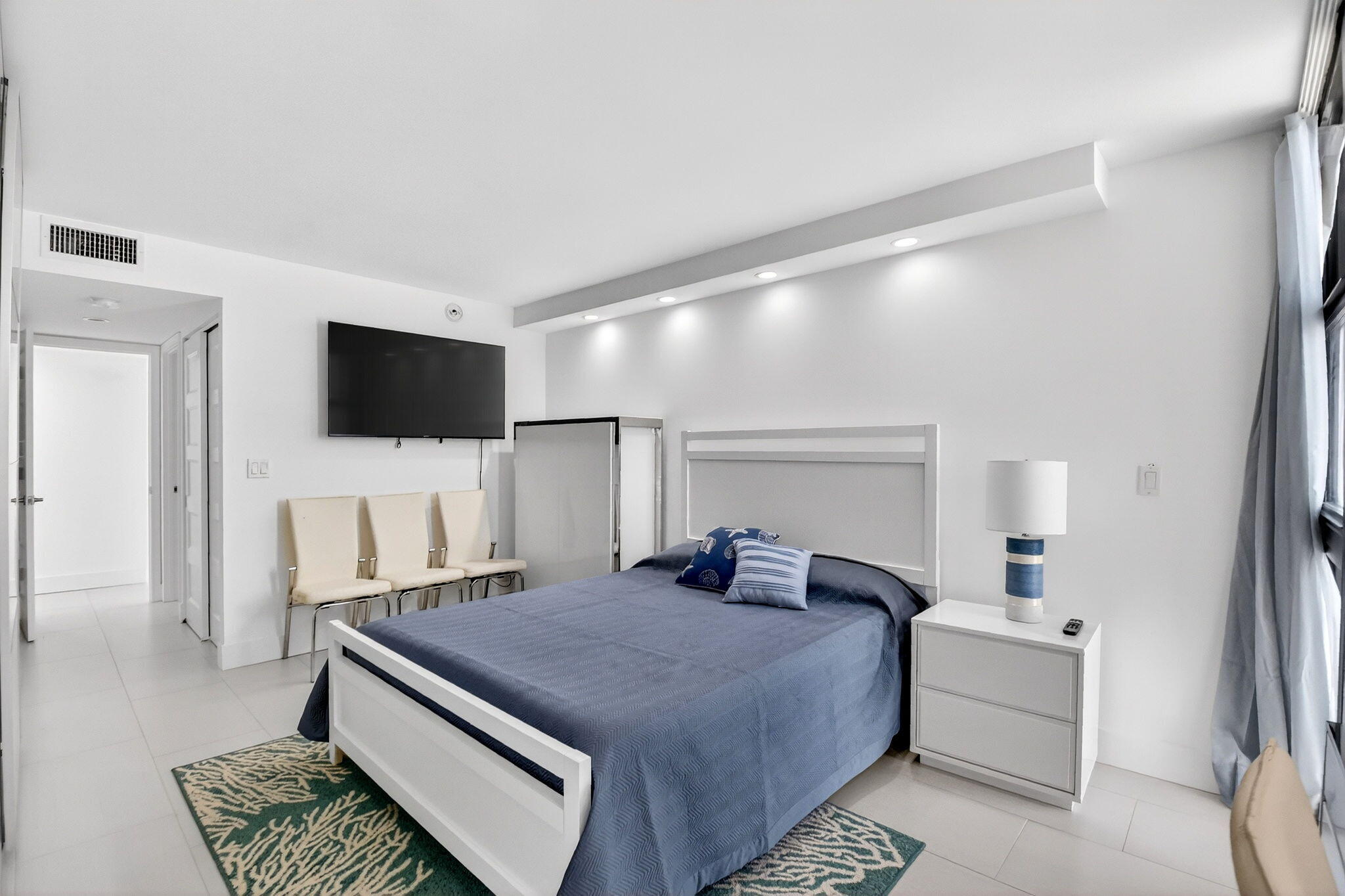 WATER GLADES CONDO - Residential