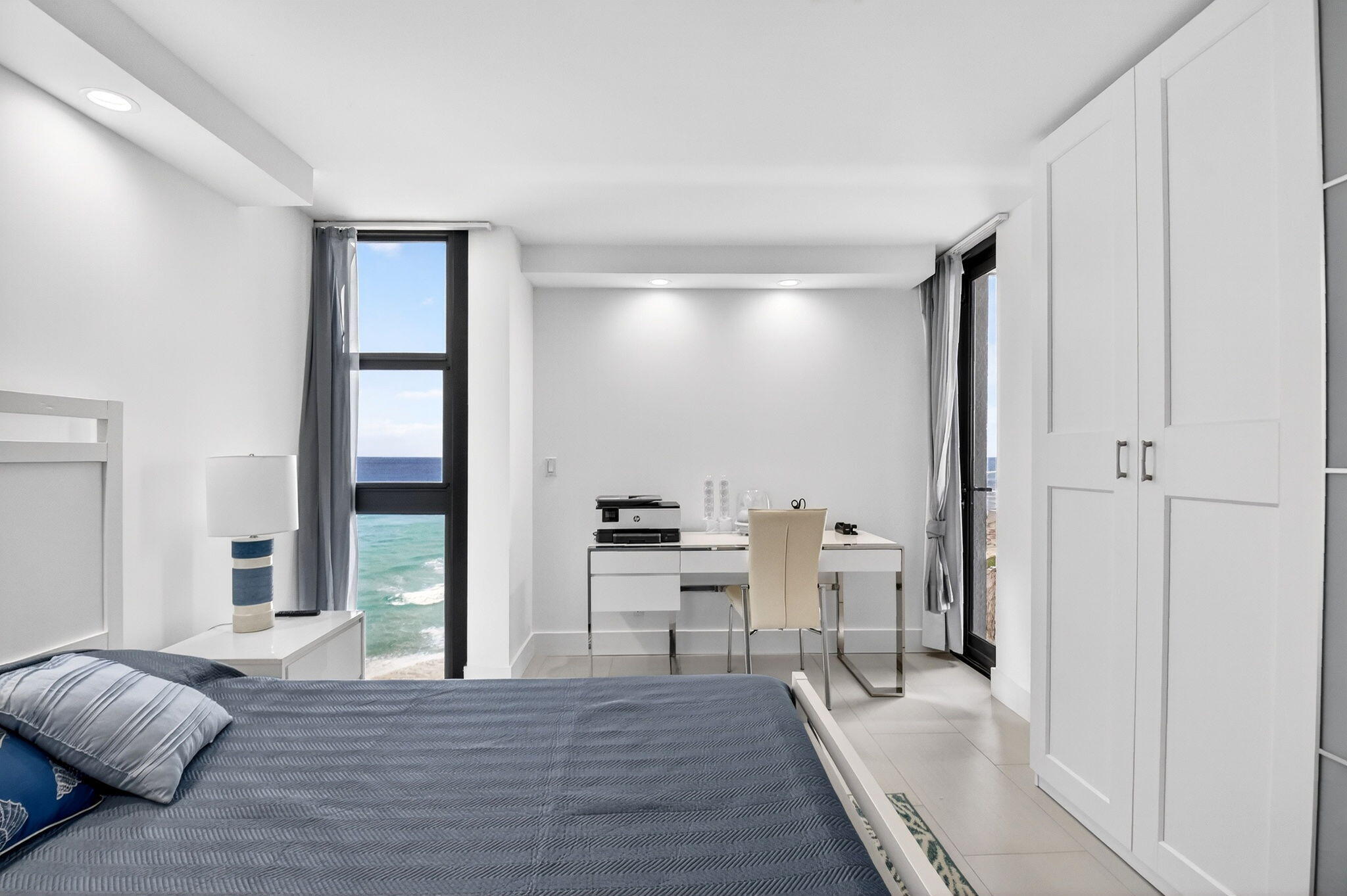 WATER GLADES CONDO - Residential