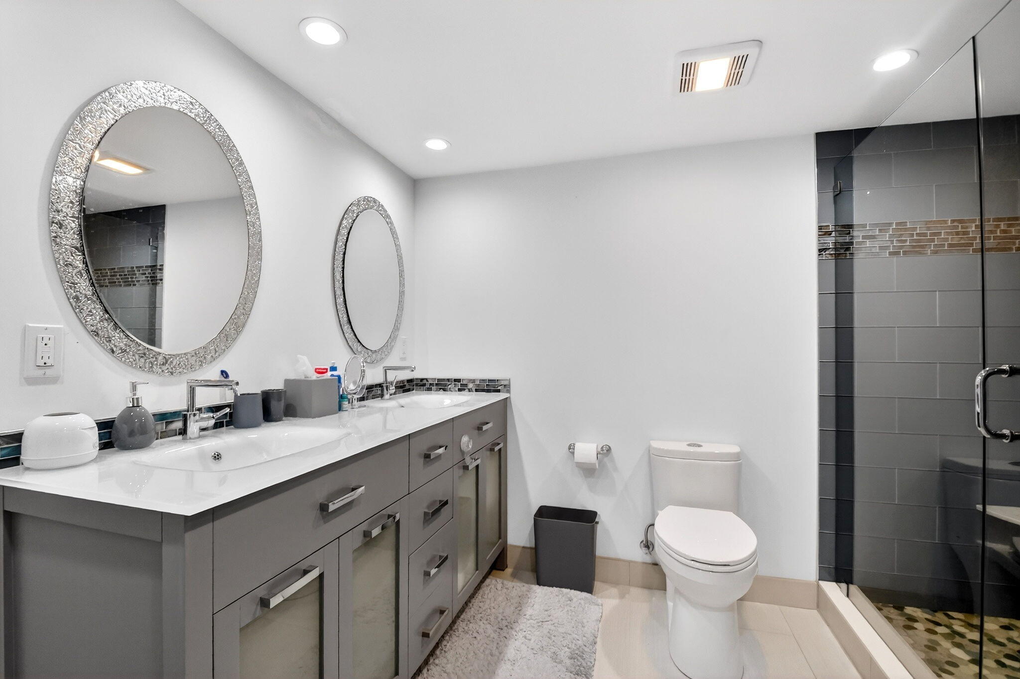 WATER GLADES CONDO - Residential