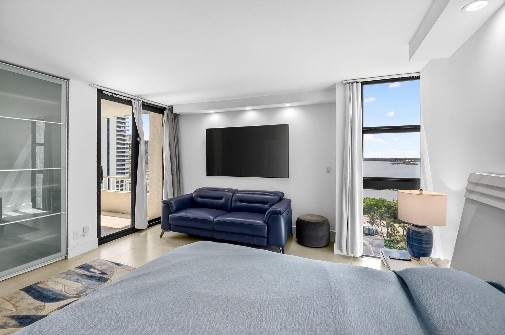 WATER GLADES CONDO - Residential