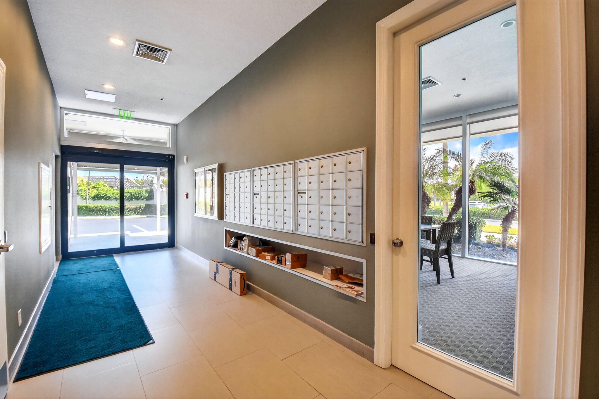 WATER GLADES CONDO - Residential