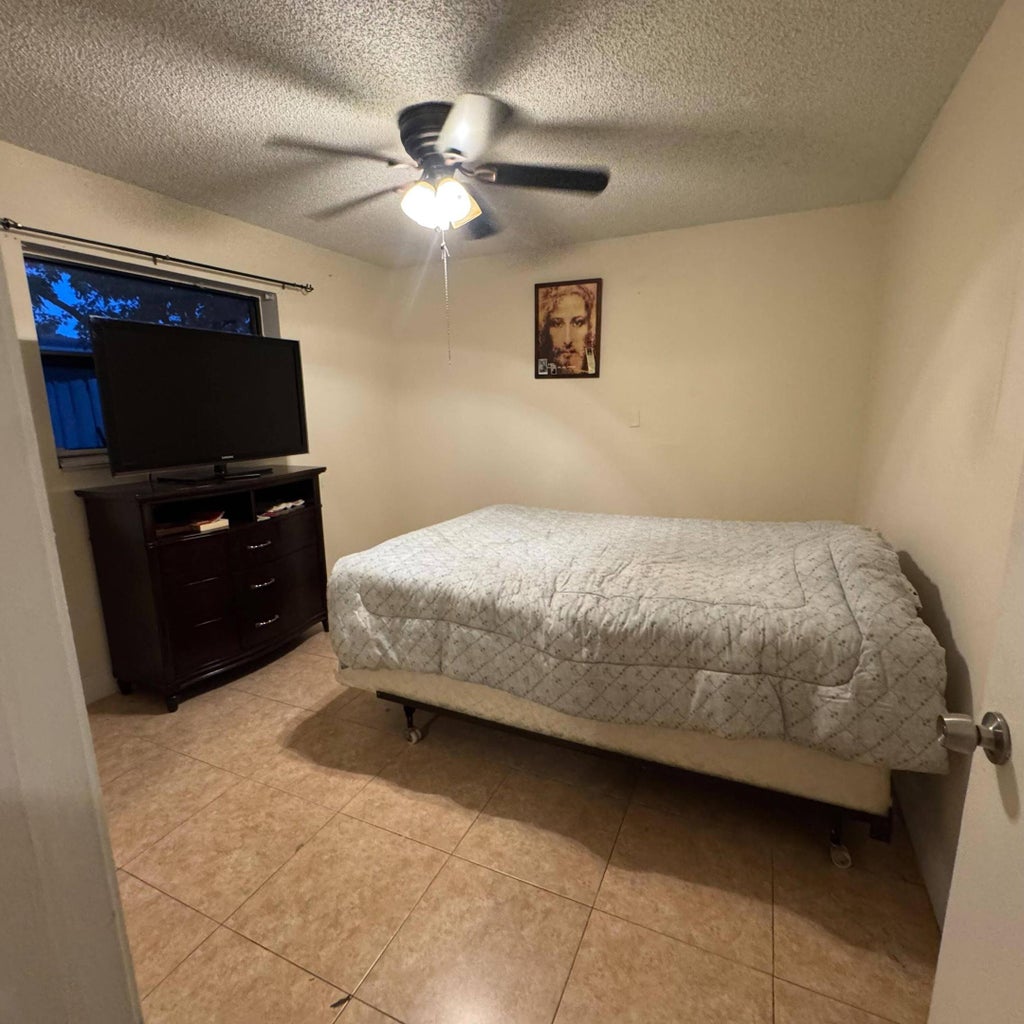 Photo of 404 SE 6th Avenue, Deerfield Beach, FL 33441 (MLS # B26082114)