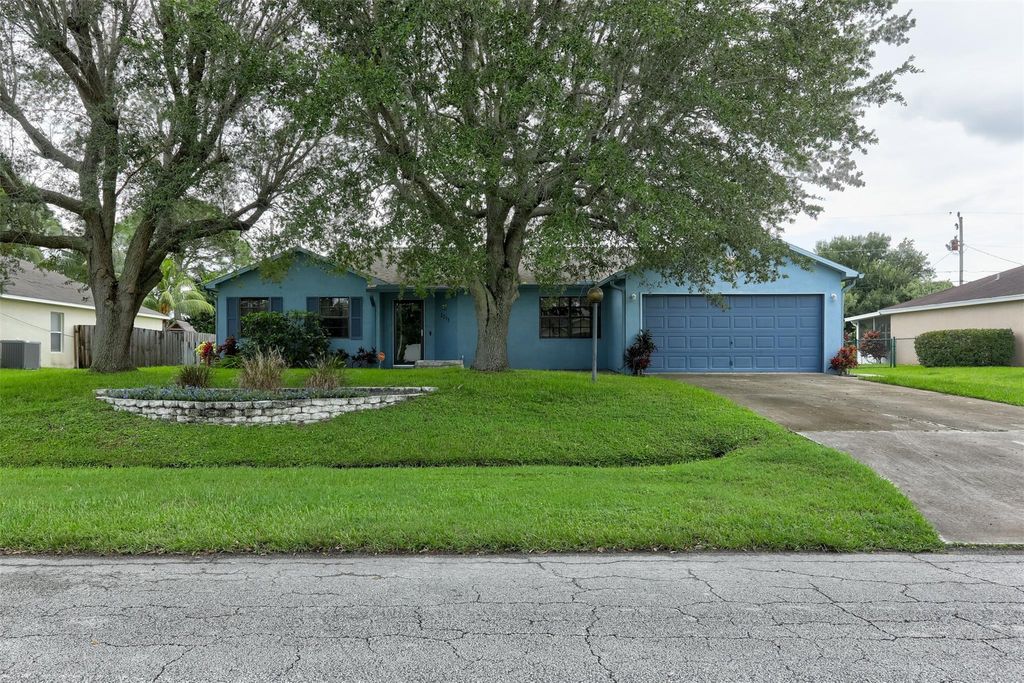 Photo of 2273 SW Plymouth Street, Port Saint Lucie, FL 34953 (MLS # F10456287)