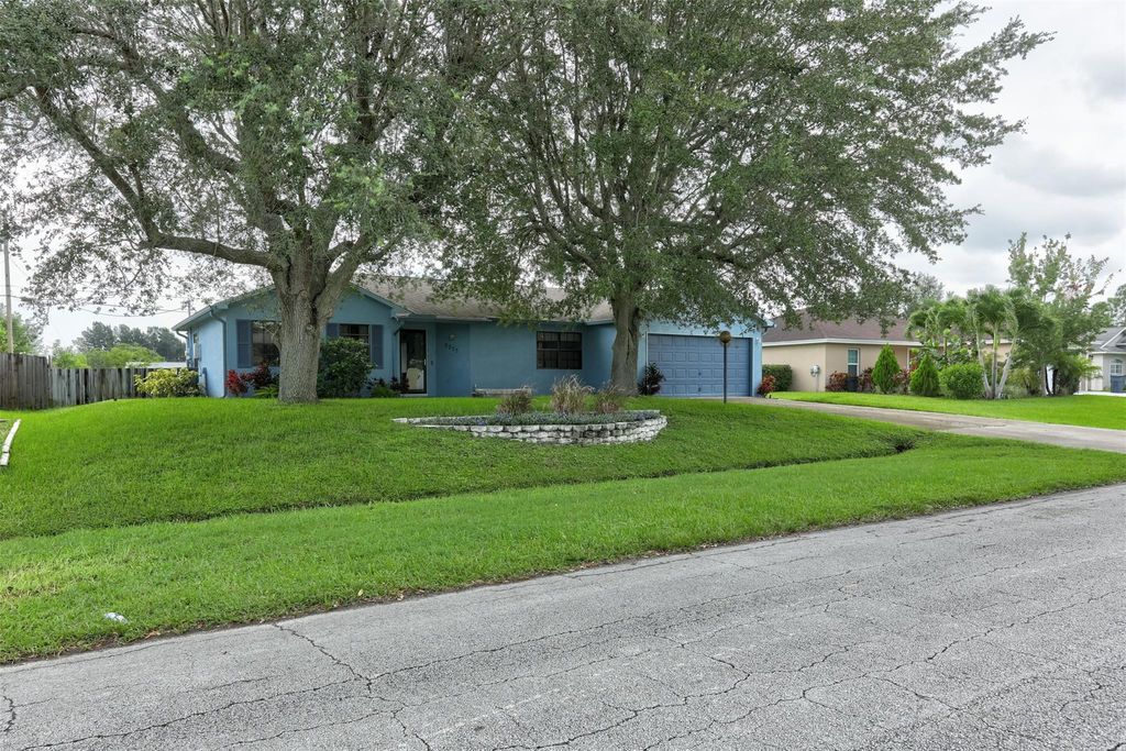 Photo of 2273 SW Plymouth Street, Port Saint Lucie, FL 34953 (MLS # F10456287)