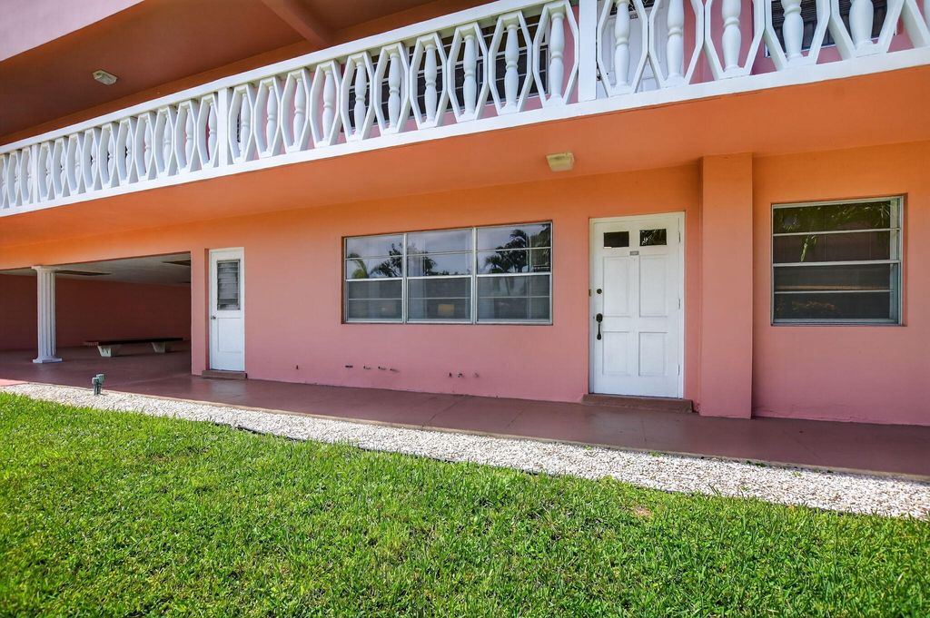 Photo of 300 NE 20th Street #108, Boca Raton, FL 33431 (MLS # R11106561)