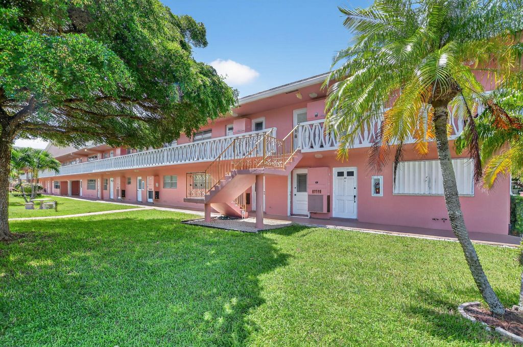 Photo of 300 NE 20th Street #108, Boca Raton, FL 33431 (MLS # R11106561)