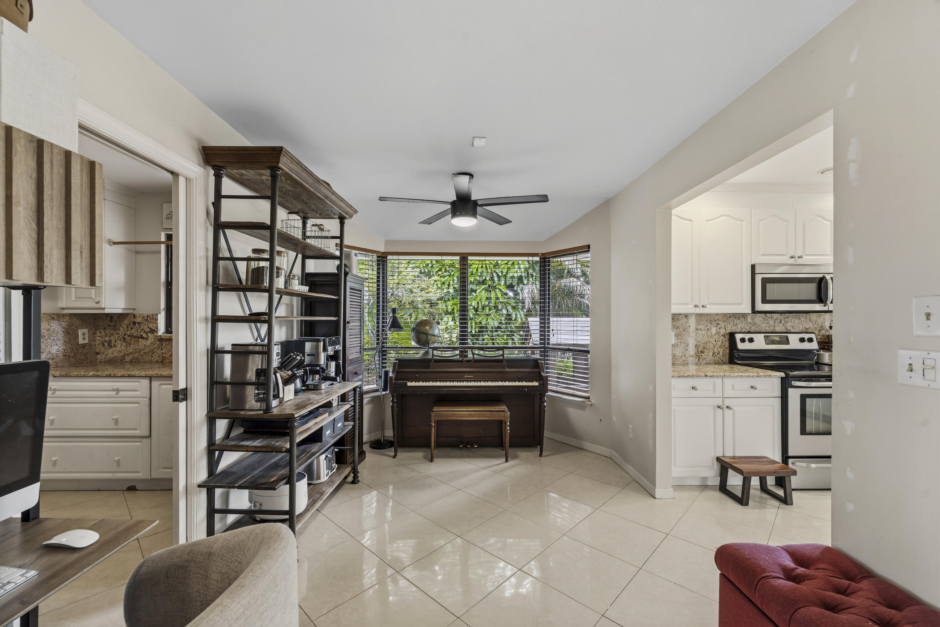 LEXINGTON AT HERITAGE RIDGE - Residential