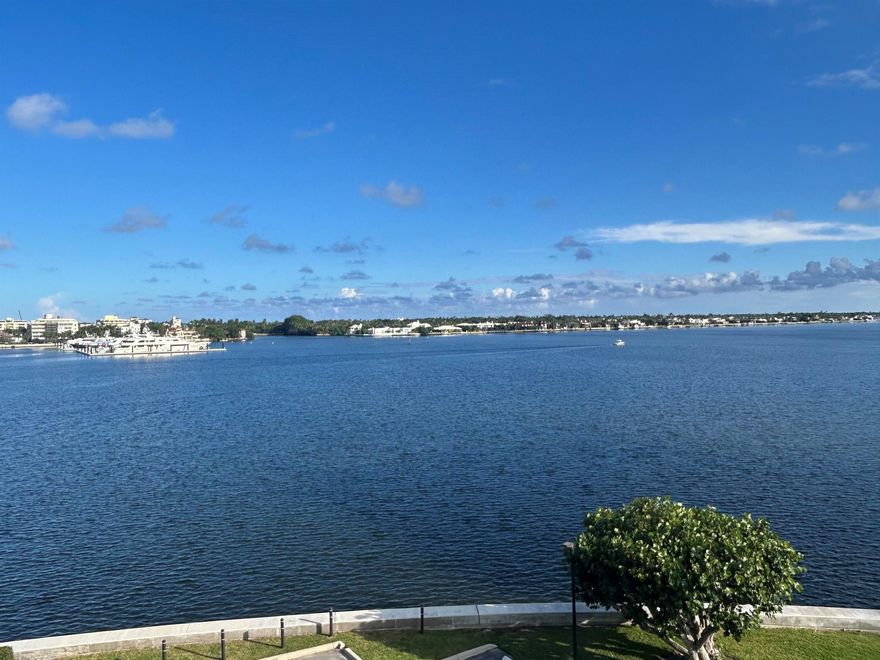 2 BR/2BA in the Trianon.located directly on the Intracoastal just south of the Royal Palm Bridge. Walking distance to Worth Avenue, beaches and restaurants. Five minutes to Palm Beach International Airport.The building has just completed a renovation...new lobby, gym and more. Ready for immediate occupancy. New hurricane impact doors installed in 2021. New A/C installed in 2025. Sellers will pay the outstanding assessments.Furnishings included in the sale if desired.