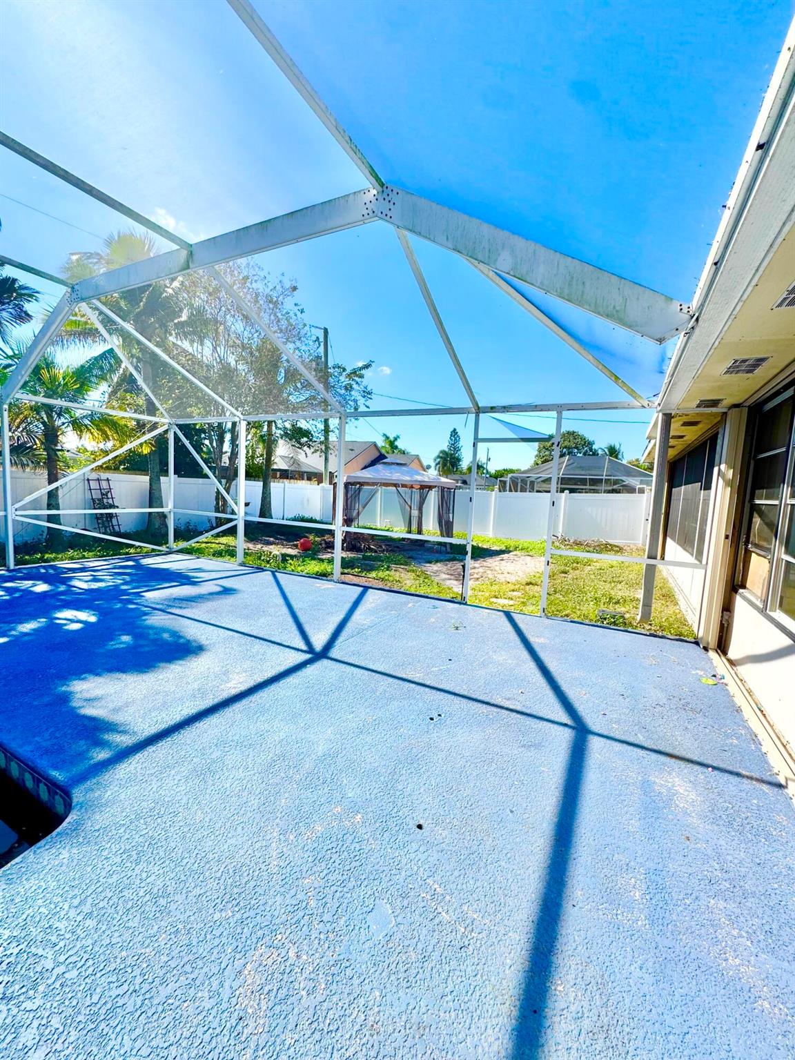 PORT ST LUCIE SECTION 4 - Residential