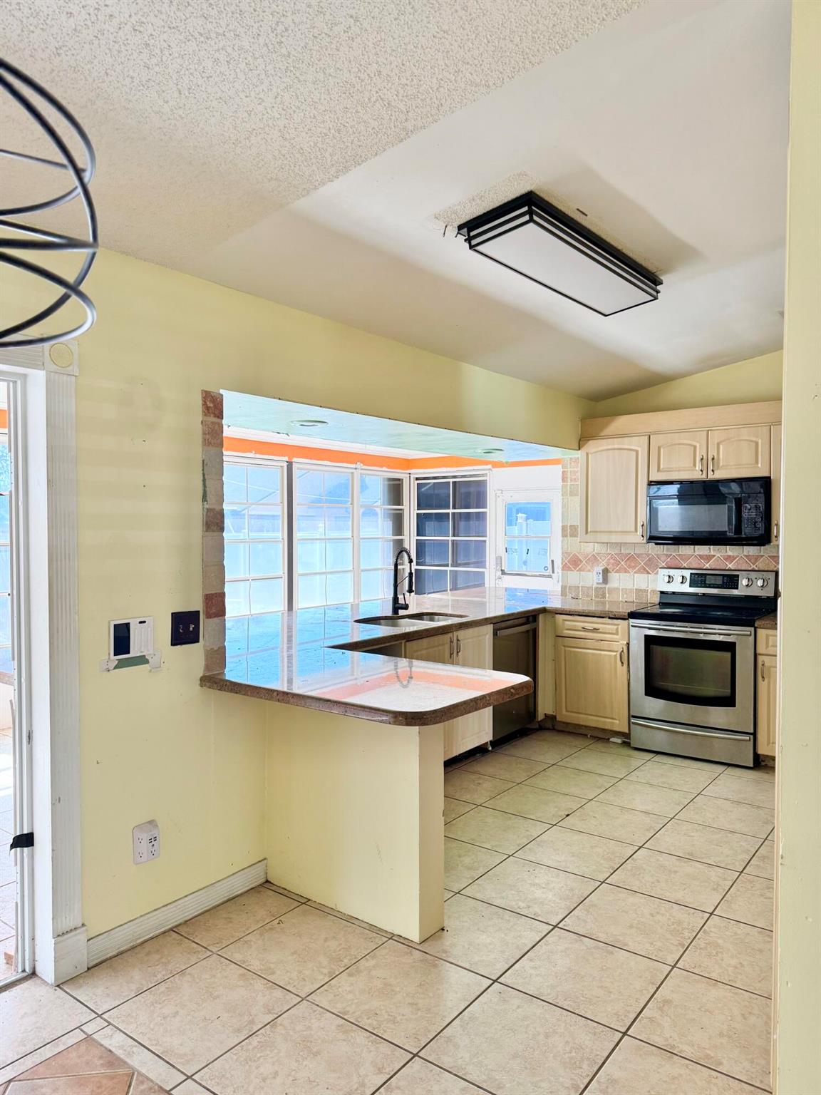 PORT ST LUCIE SECTION 4 - Residential