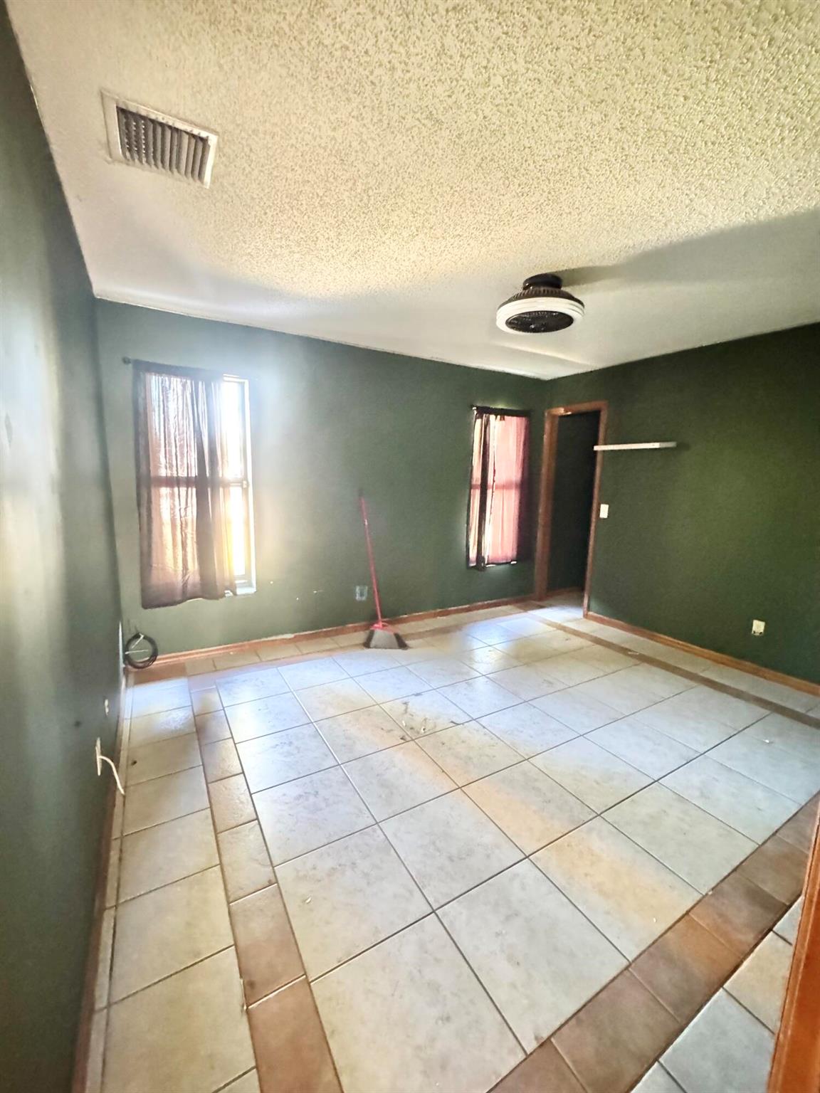 PORT ST LUCIE SECTION 4 - Residential