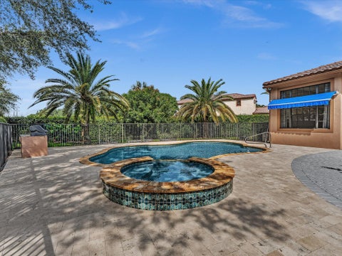 Tiny photo for 3445 NW 87th Avenue, Hollywood, FL 33024 (MLS # B26050392)