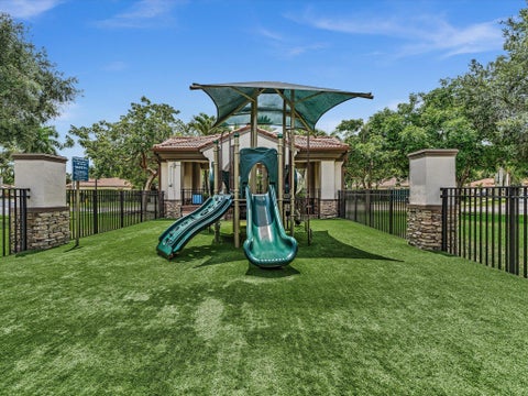 Tiny photo for 3445 NW 87th Avenue, Hollywood, FL 33024 (MLS # B26050392)