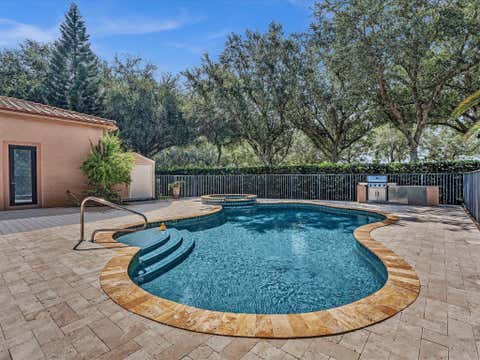Tiny photo for 3445 NW 87th Avenue, Hollywood, FL 33024 (MLS # B26050392)