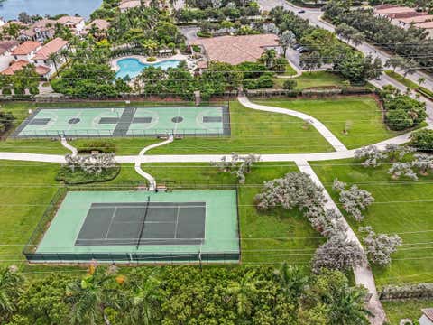 Tiny photo for 3445 NW 87th Avenue, Hollywood, FL 33024 (MLS # B26050392)