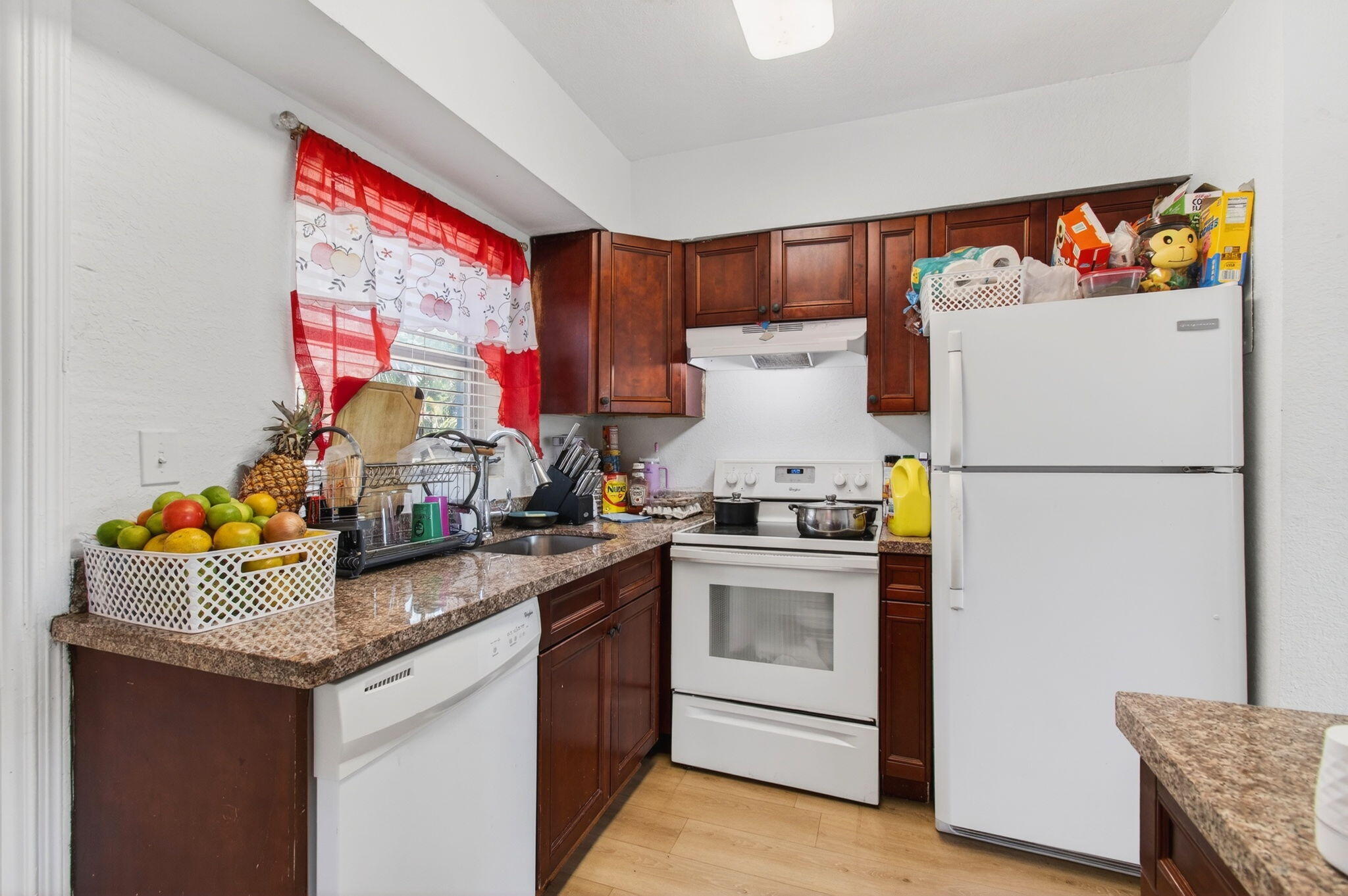 LAKE WORTH TOWN OF - Residential Income