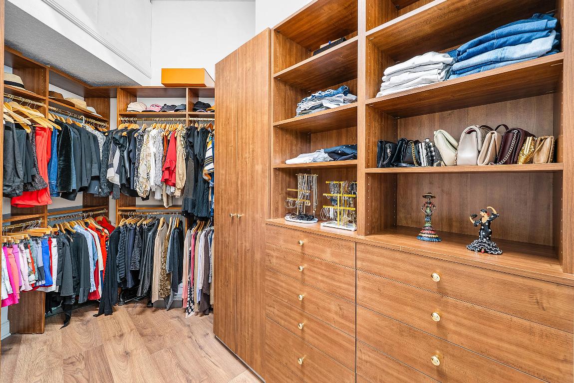 Mizner Country Club - Residential