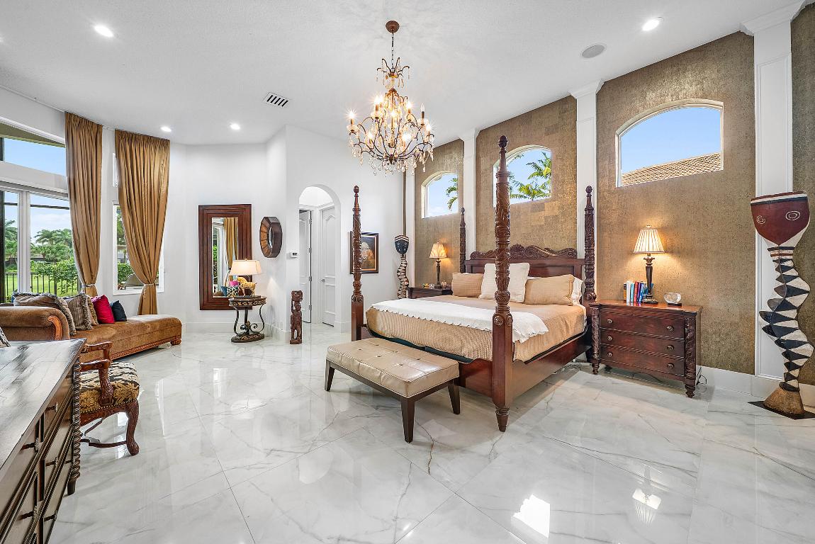 Mizner Country Club - Residential