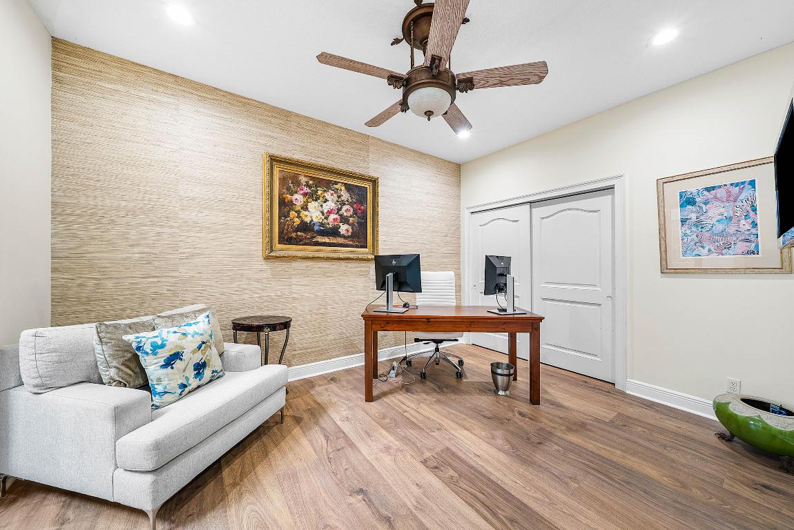 Mizner Country Club - Residential