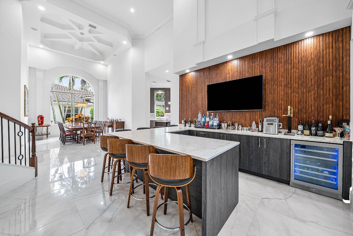 Mizner Country Club - Residential