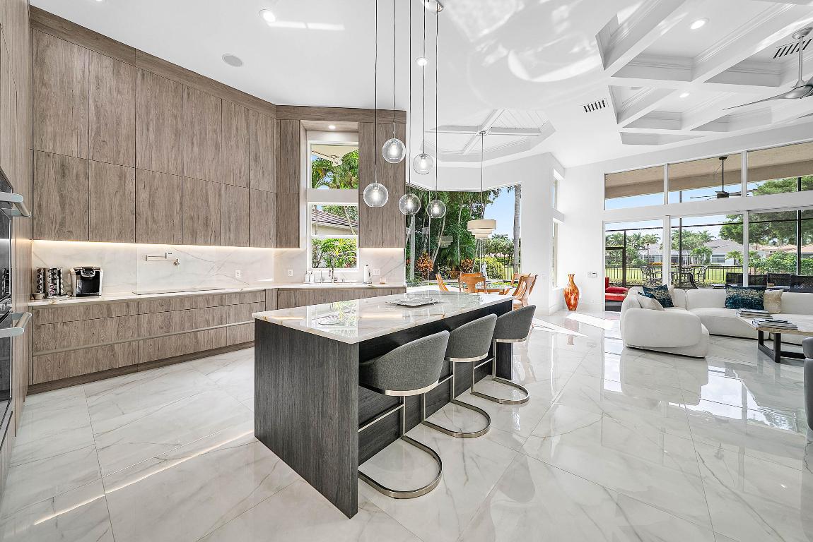 Mizner Country Club - Residential