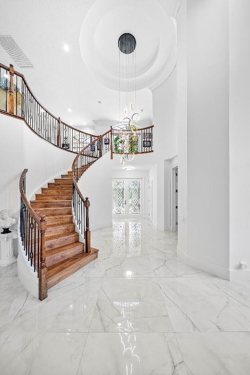 Mizner Country Club - Residential