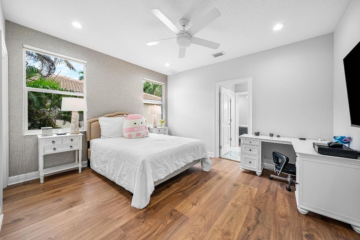 Mizner Country Club - Residential