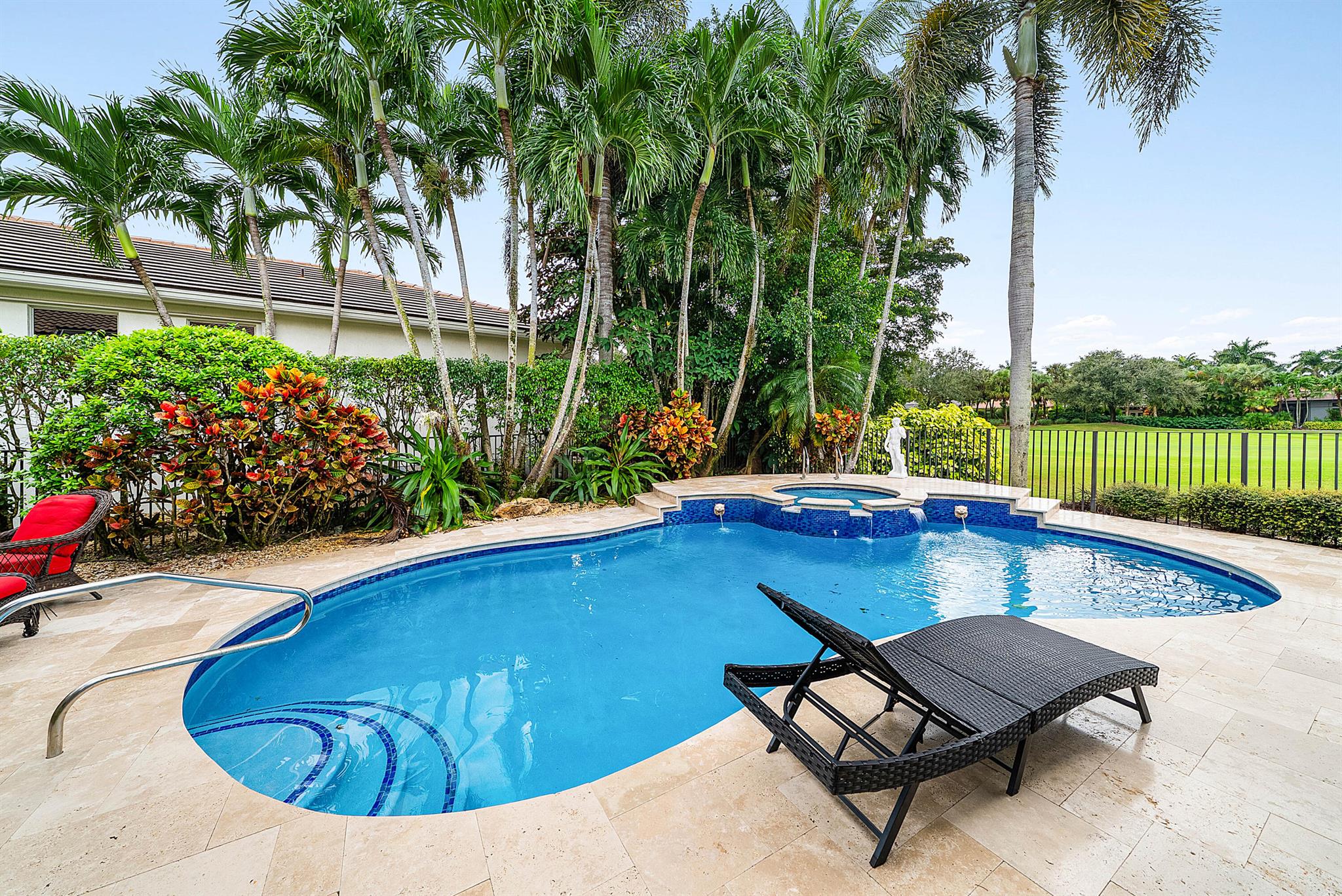 Mizner Country Club - Residential