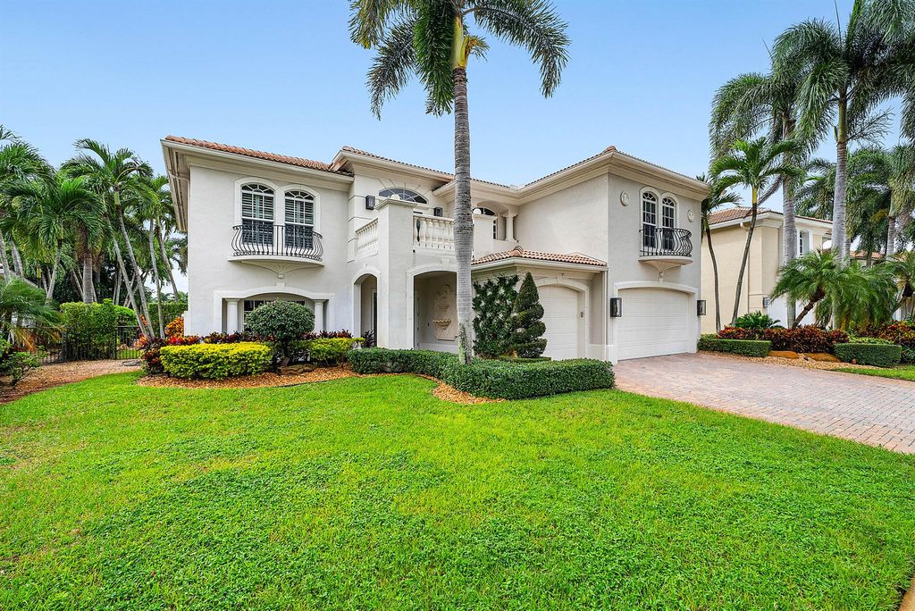 Photo of 15951 Laurel Creek Drive, Delray Beach, FL 33446 (MLS # R11135188)