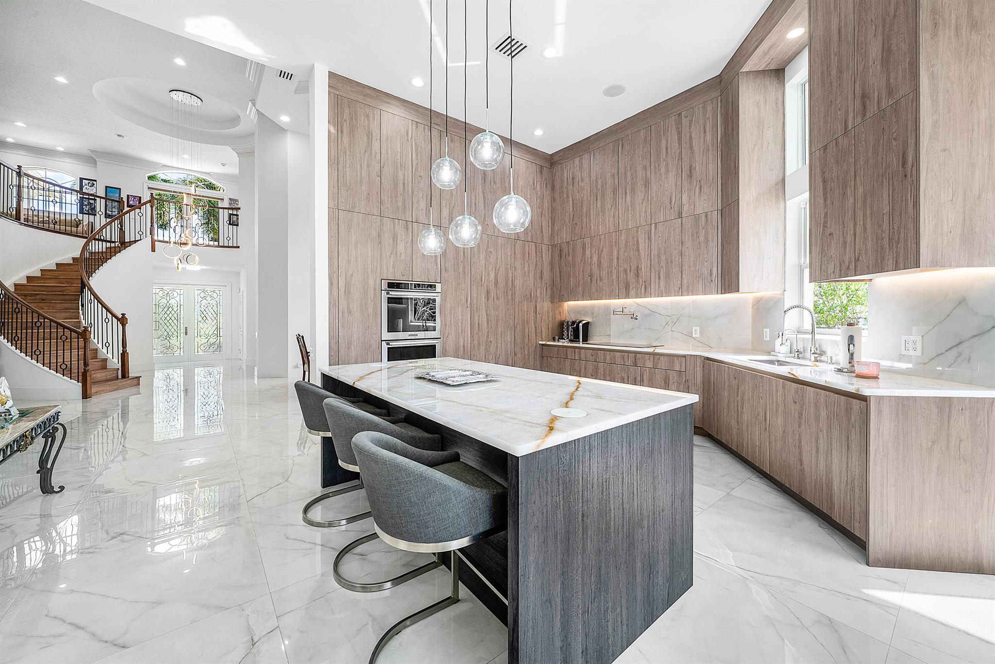 Mizner Country Club - Residential