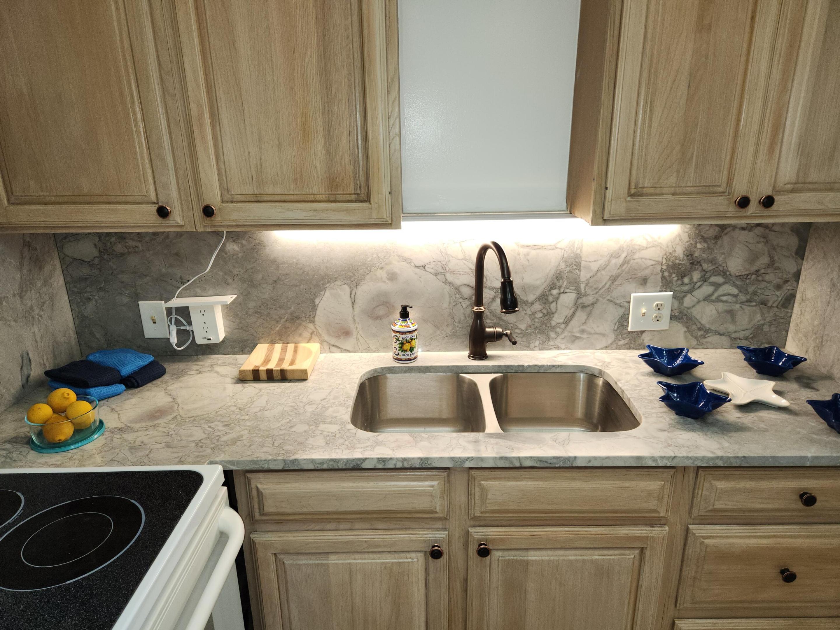 SUFFOLK AT CENTURY VILLAGE CONDO - Residential Lease