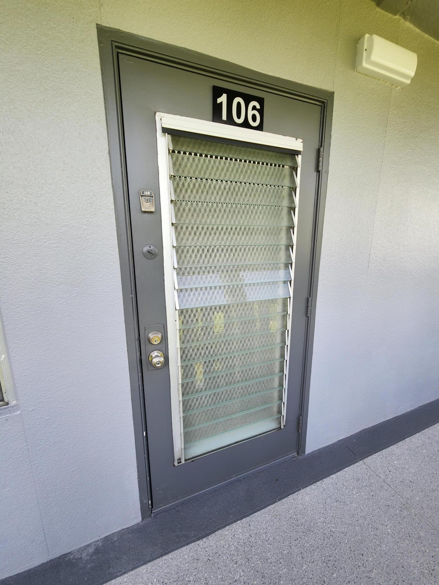 SUFFOLK AT CENTURY VILLAGE CONDO - Residential Lease