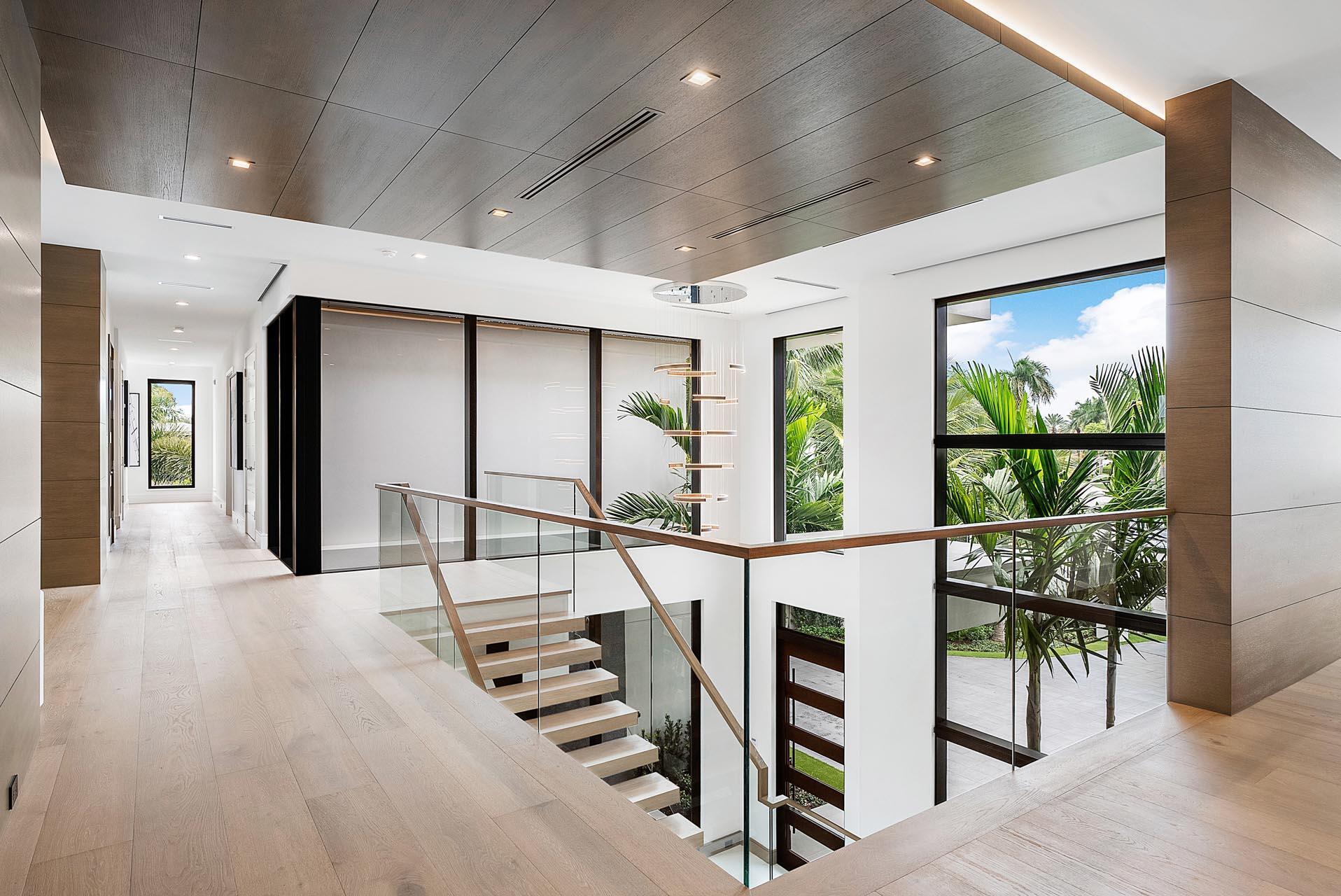 ROYAL PALM YACHT & COUNTR - Residential