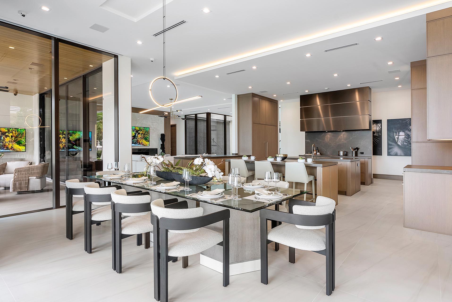 ROYAL PALM YACHT & COUNTR - Residential