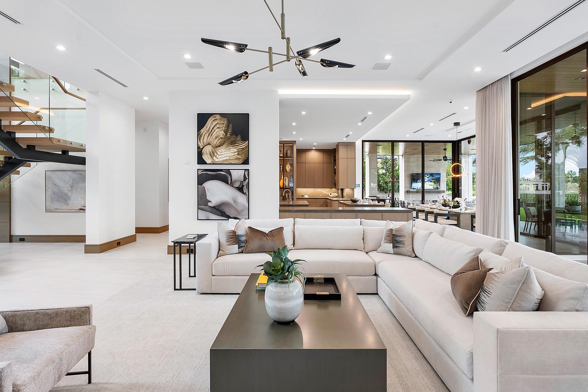 ROYAL PALM YACHT & COUNTR - Residential