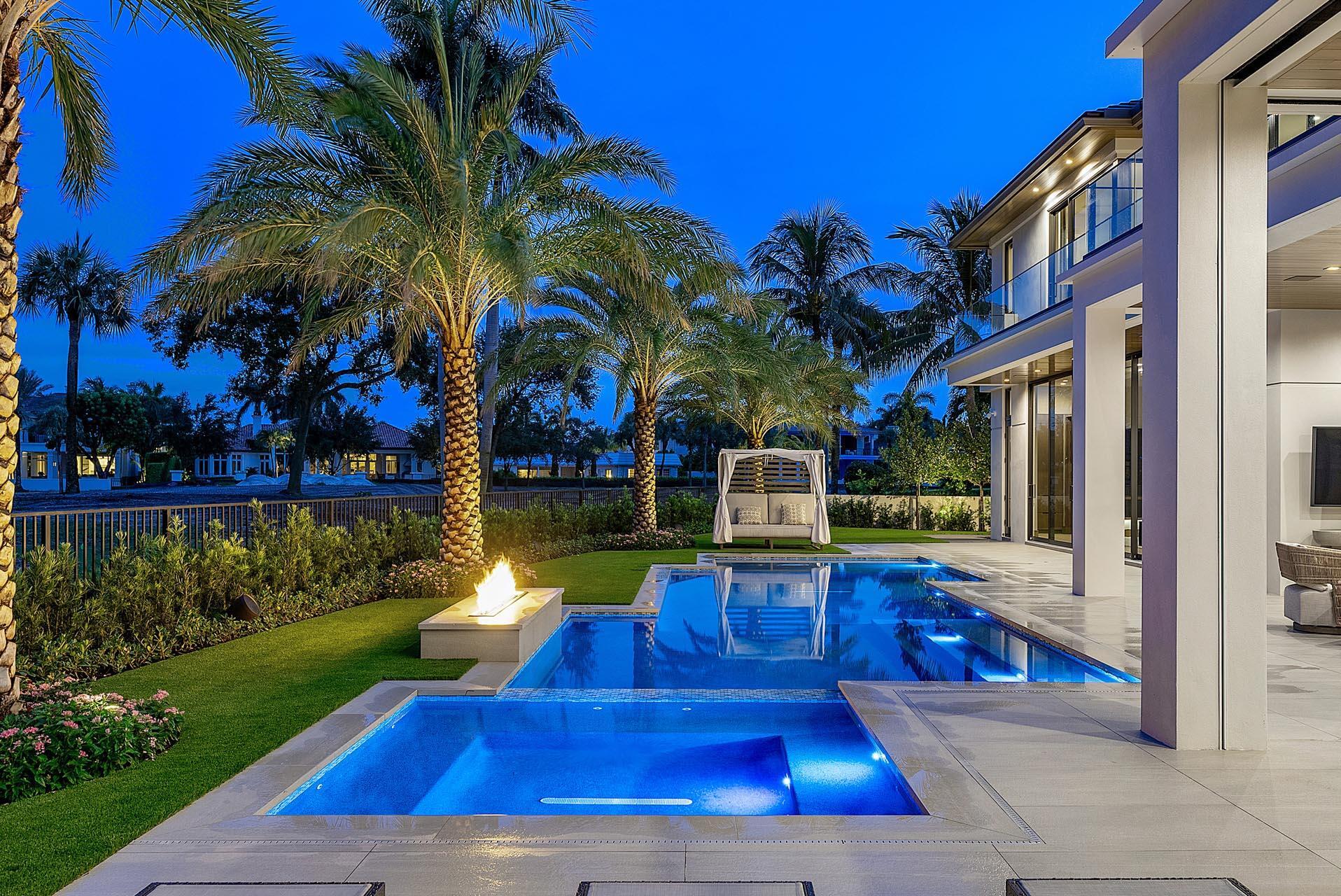 ROYAL PALM YACHT & COUNTR - Residential