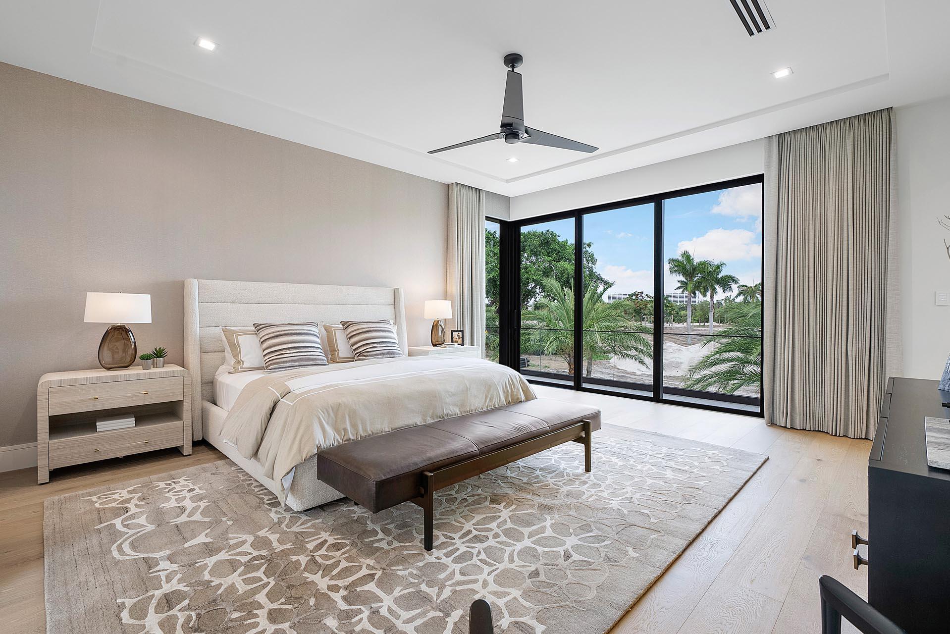 ROYAL PALM YACHT & COUNTR - Residential