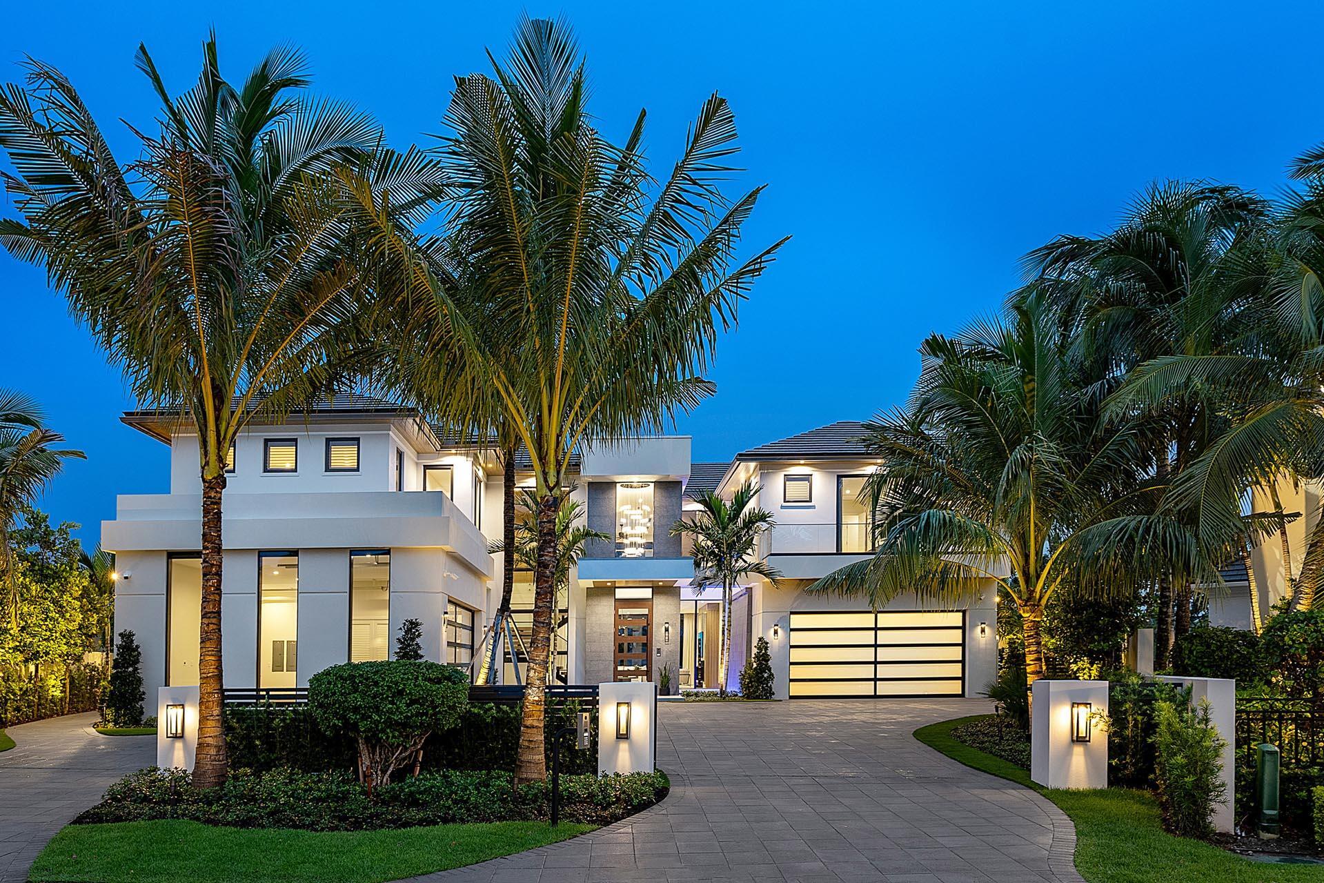 ROYAL PALM YACHT & COUNTR - Residential