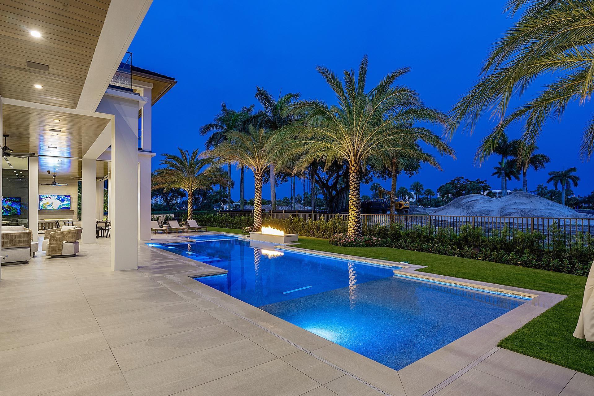 ROYAL PALM YACHT & COUNTR - Residential