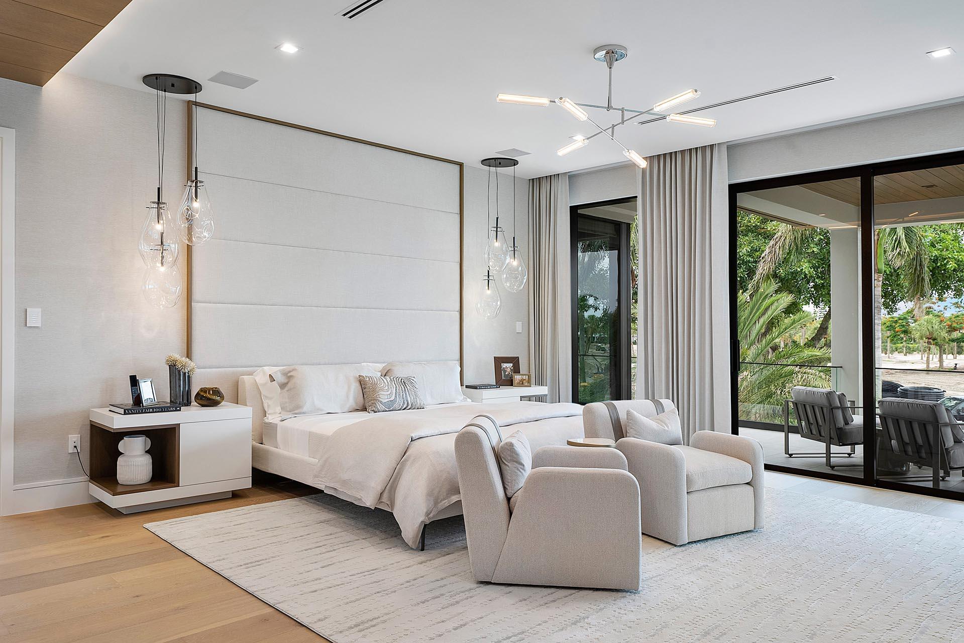 ROYAL PALM YACHT & COUNTR - Residential