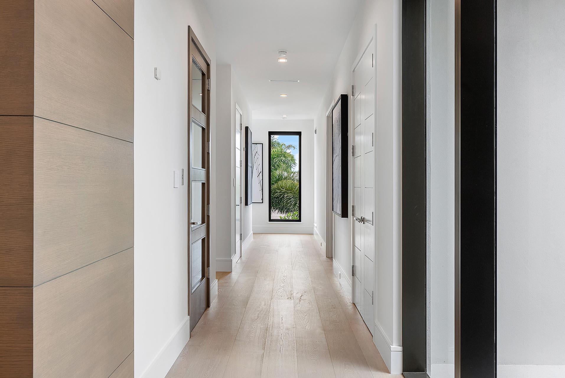 ROYAL PALM YACHT & COUNTR - Residential