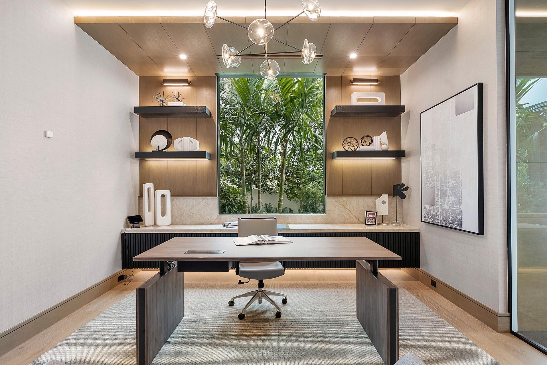 ROYAL PALM YACHT & COUNTR - Residential