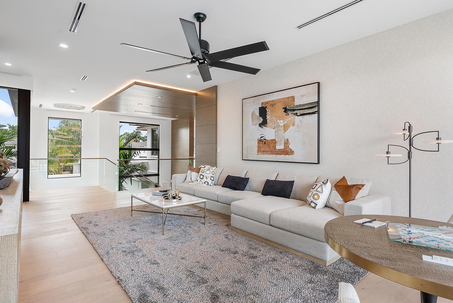 ROYAL PALM YACHT & COUNTR - Residential