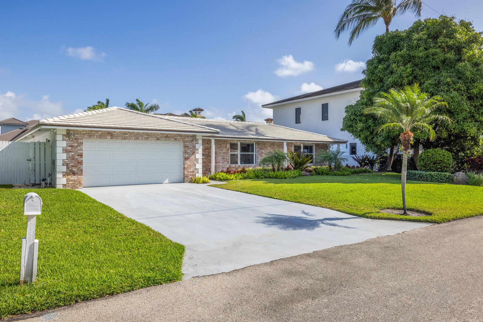 925 Cypress Drive