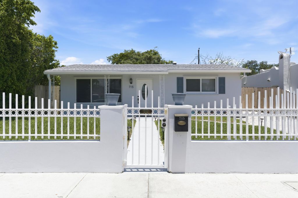 Photo of 715 Green Street, West Palm Beach, FL 33405 (MLS # B26032845)