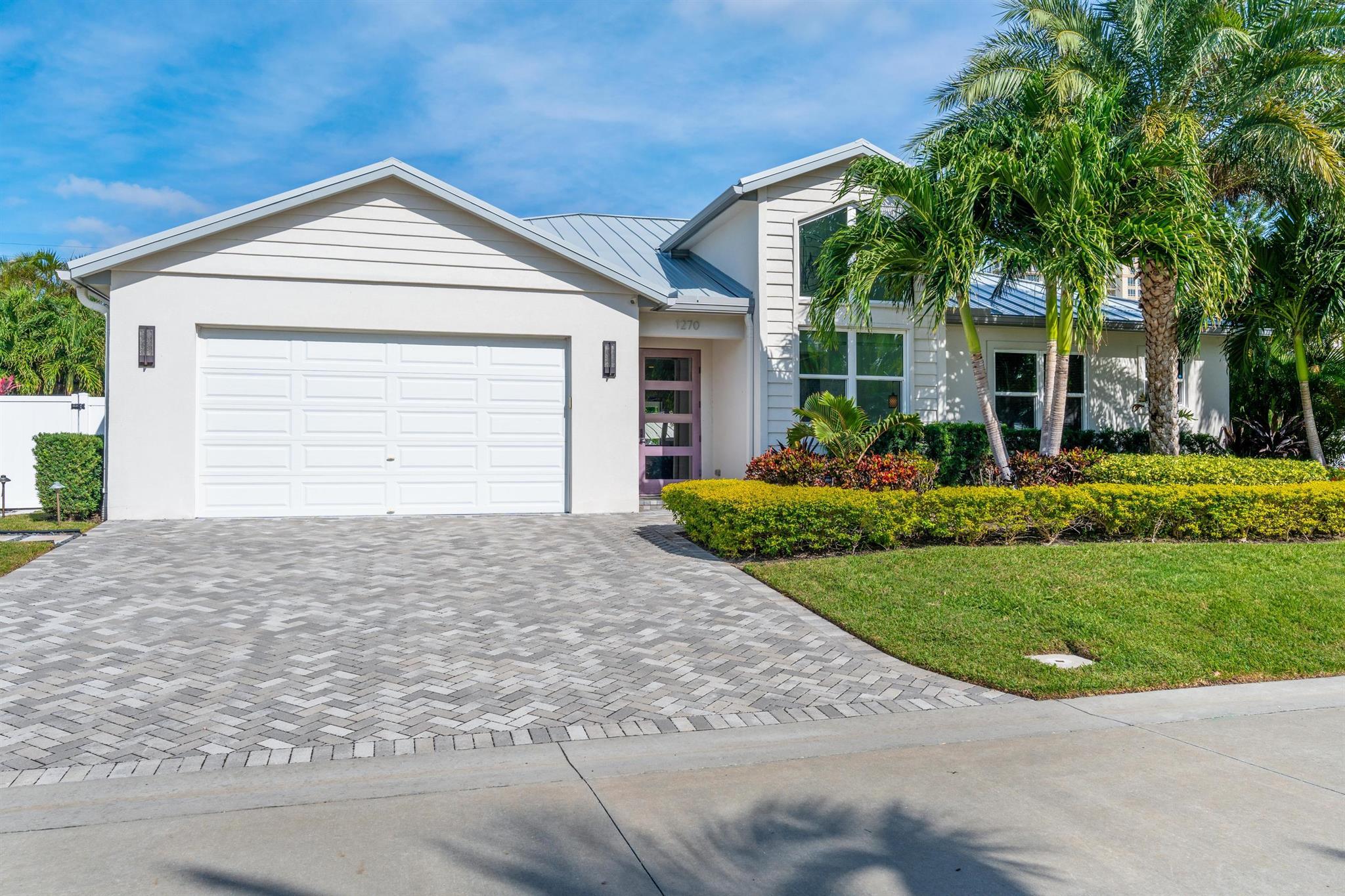 1270 Singer Drive