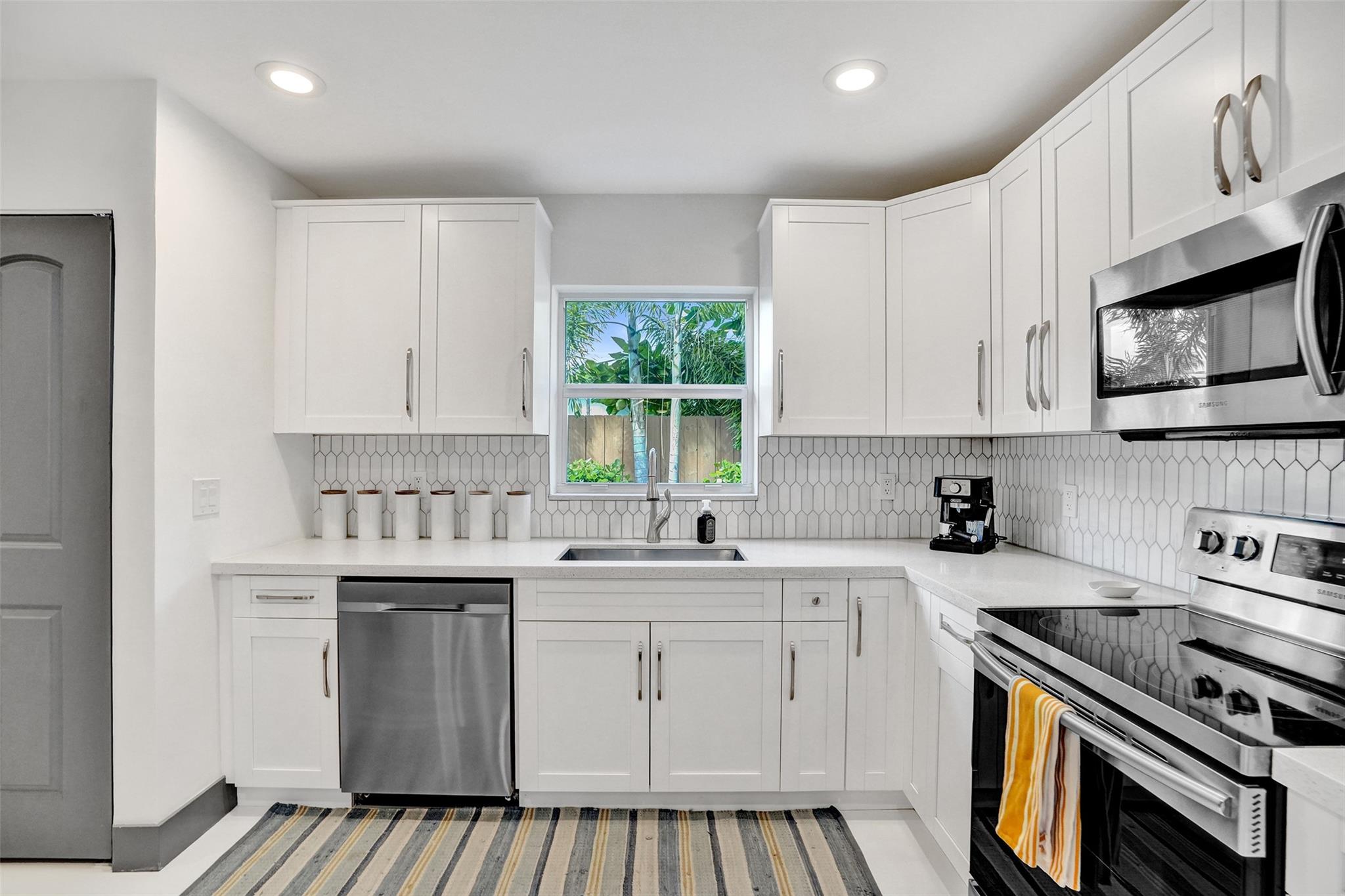 CORAL HEIGHTS SEC 2 - Residential