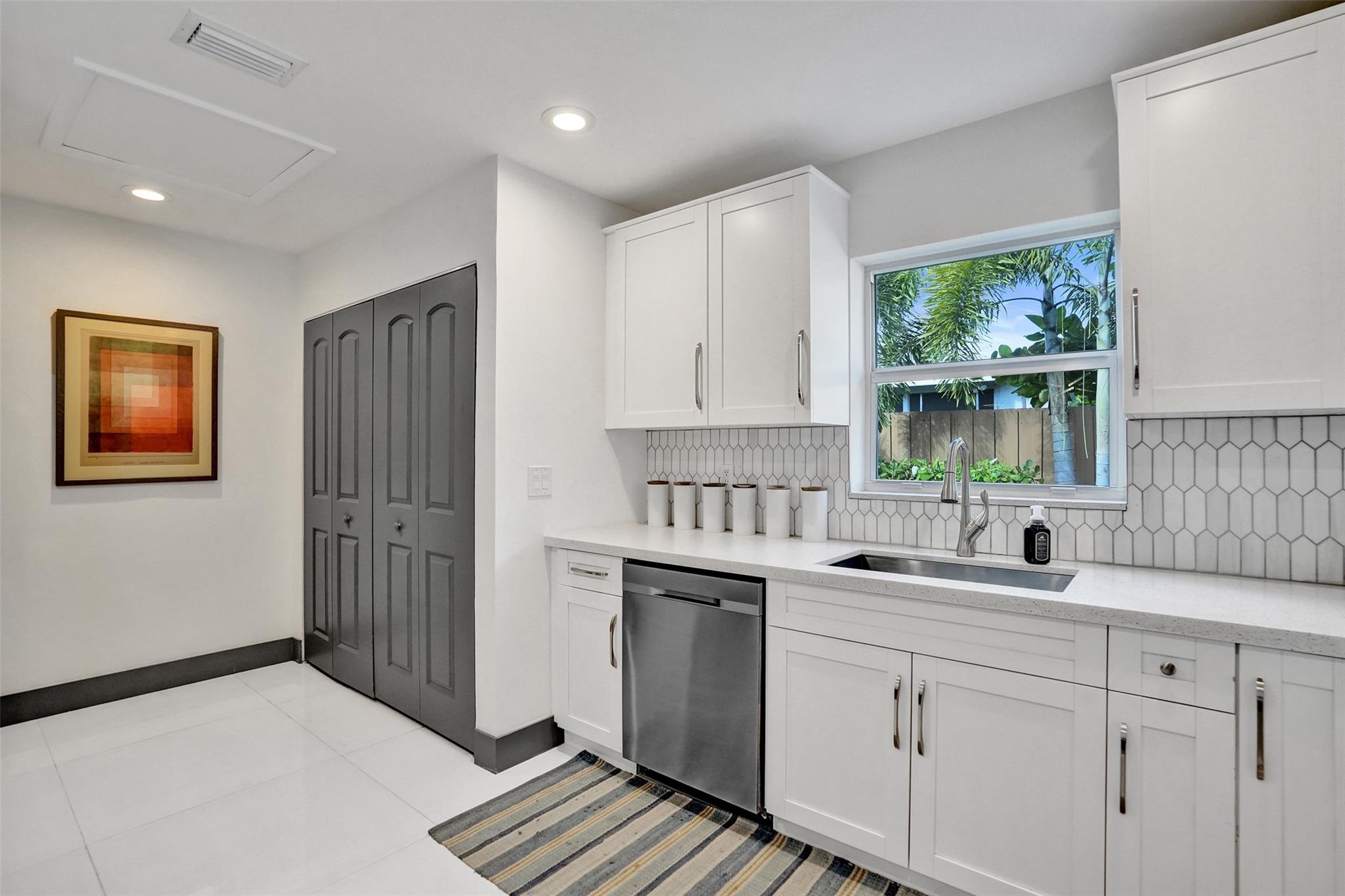 CORAL HEIGHTS SEC 2 - Residential