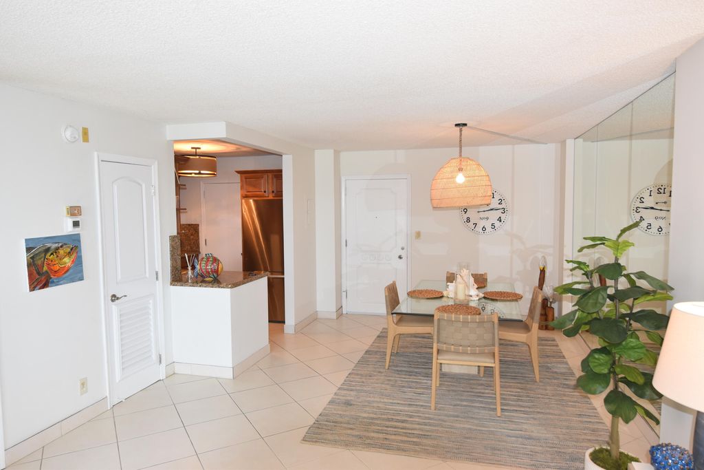 Photo of 305 N Pompano Beach Boulevard, Pompano Beach, FL 33062 (MLS # B26045946)